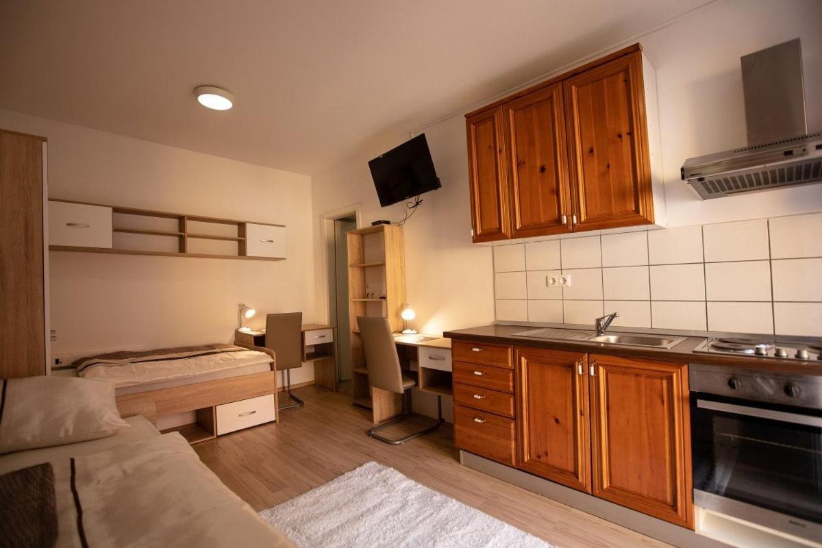 Maribor City Center Minidorm Apartment Ngoại thất bức ảnh